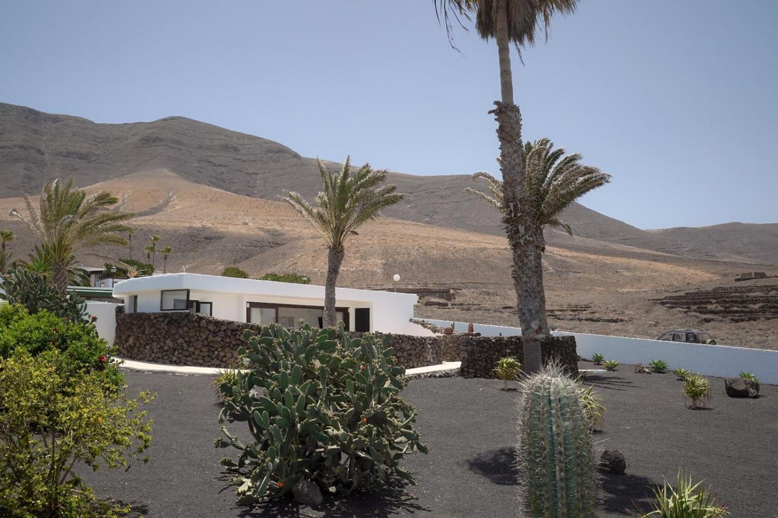 Bungalow Con Vistas Al Mar 法马拉 外观 照片
